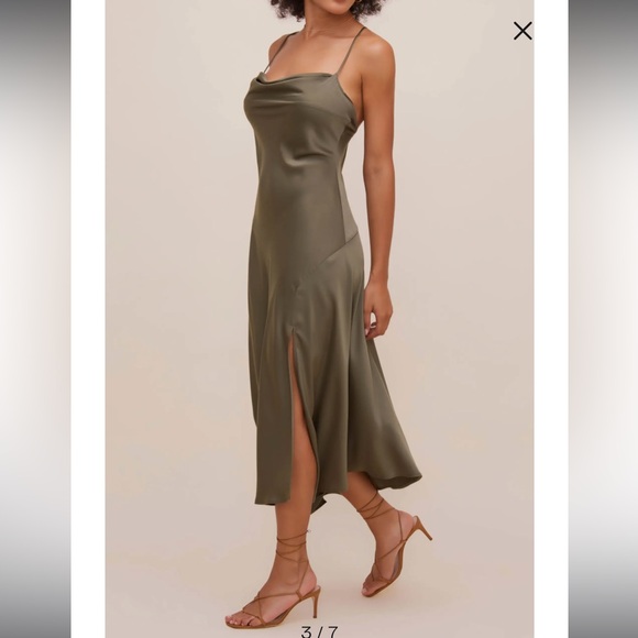Astr Olive Green Dress - Picture 3 of 8